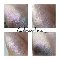 Image 2 of Magic Multichrome chameleon moonshifter Adrastea mineral color