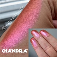 Image 5 of MULTICHROME Chandra chameleon 26mm pressed pan shimmery darkened orange to pink color