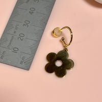 Image 4 of Gold daisy half hoops