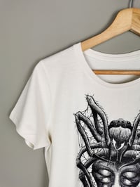 Image 3 of 'spider' shirt fem fit