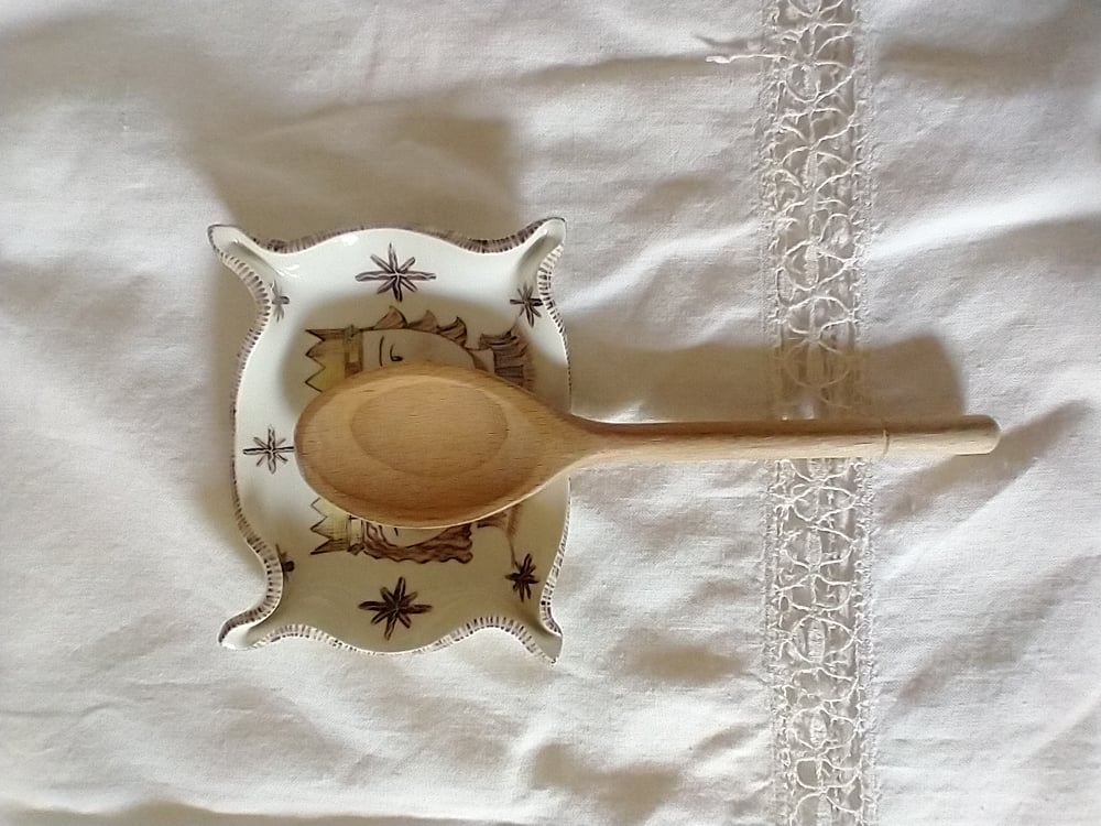 Image of King and Queen Spoon Rest