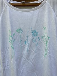 Image of Final Sale Wildflower Tee in Bamboo and Organic Cotton