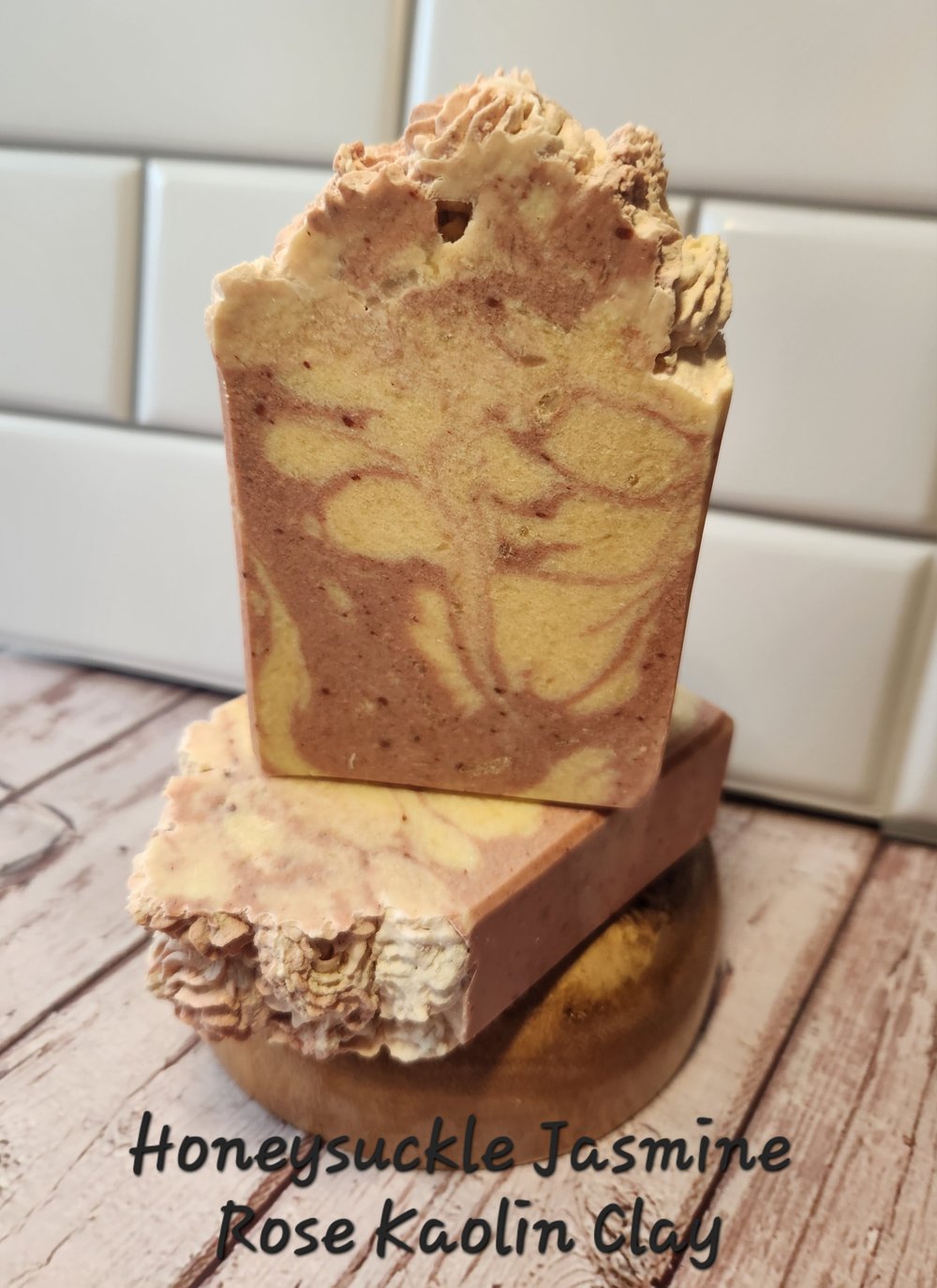 Image of Honeysuckle Jasmine 7.5 oz soap bar