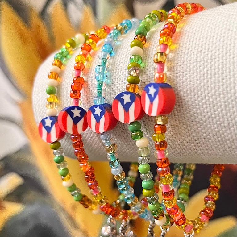 Coqui Beaded Bracelet