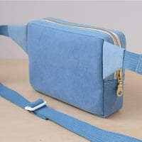 Image 3 of Fanny Pack - Sky Blues