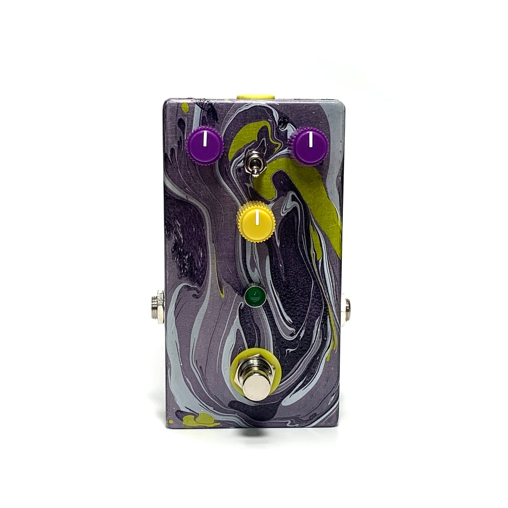 Image of Deluxe Bandwidth Fuzz (Serial 09D)