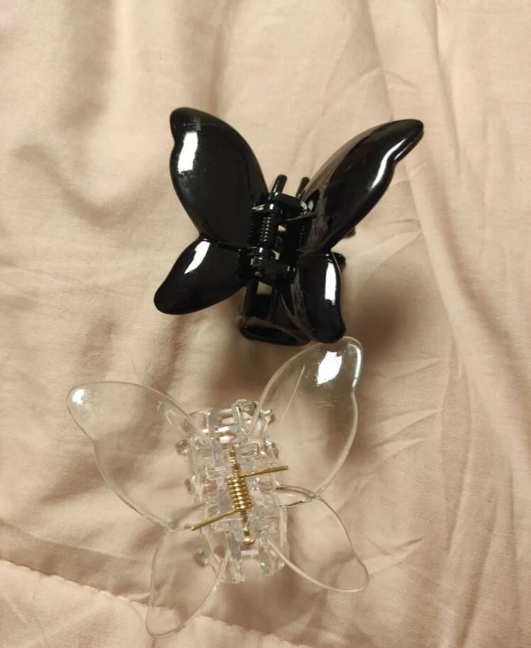 Butterfly Claw Clip Image 3