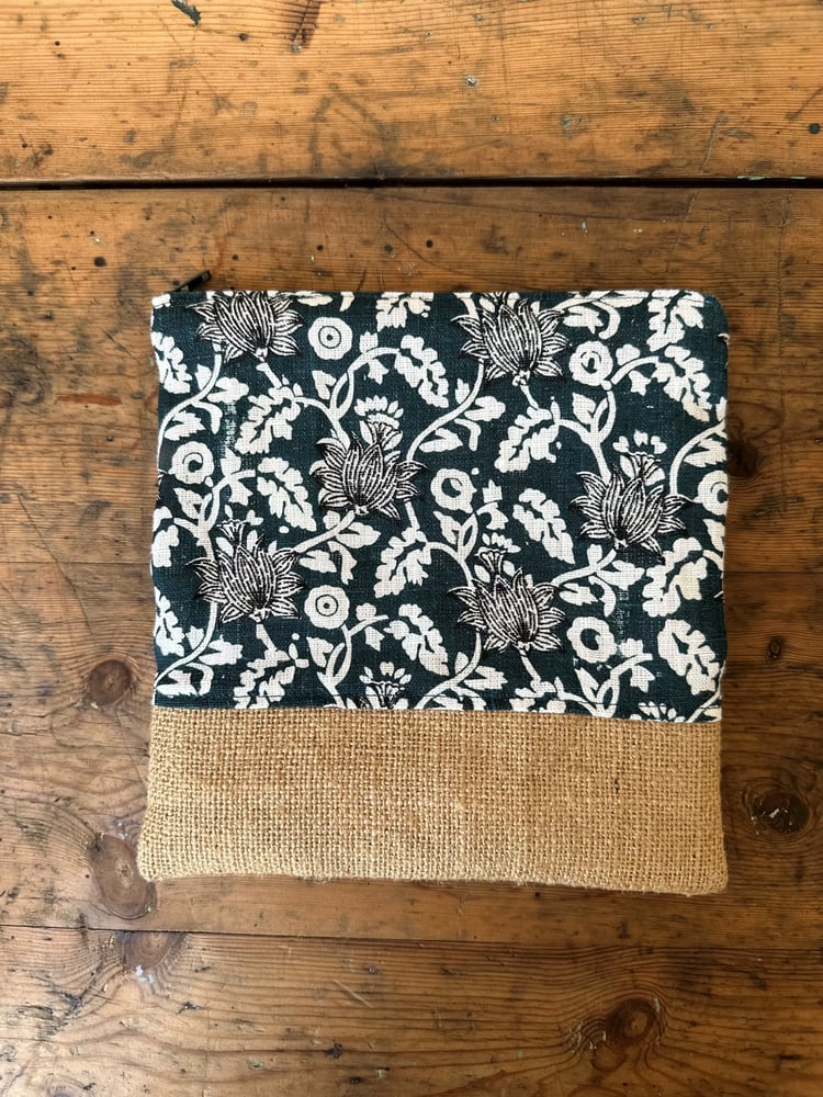 Image of Pochette carrée Suzon