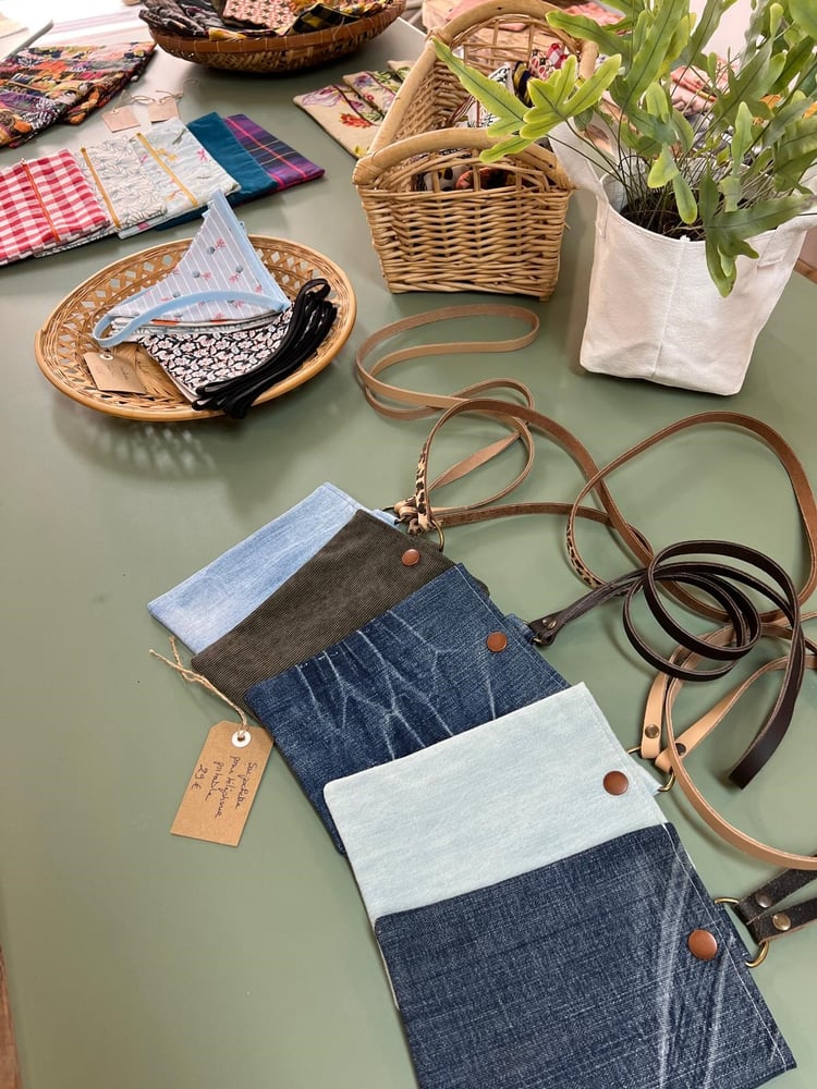 Image of Sac pochette téléphone Lara