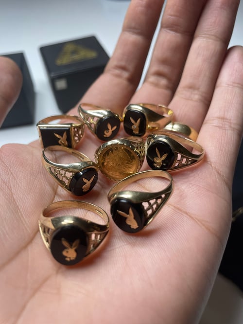 Image of Vintage 1980's Solid 9K Oval Playboy Onyx Ring With Bark Gated Mount