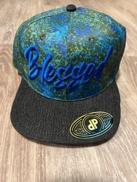 HN BLESSED OMILU CAMO HAT