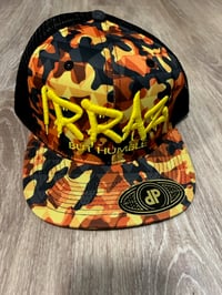 HN  IRRAZ ORANGE CAMO TRUCKER HAT