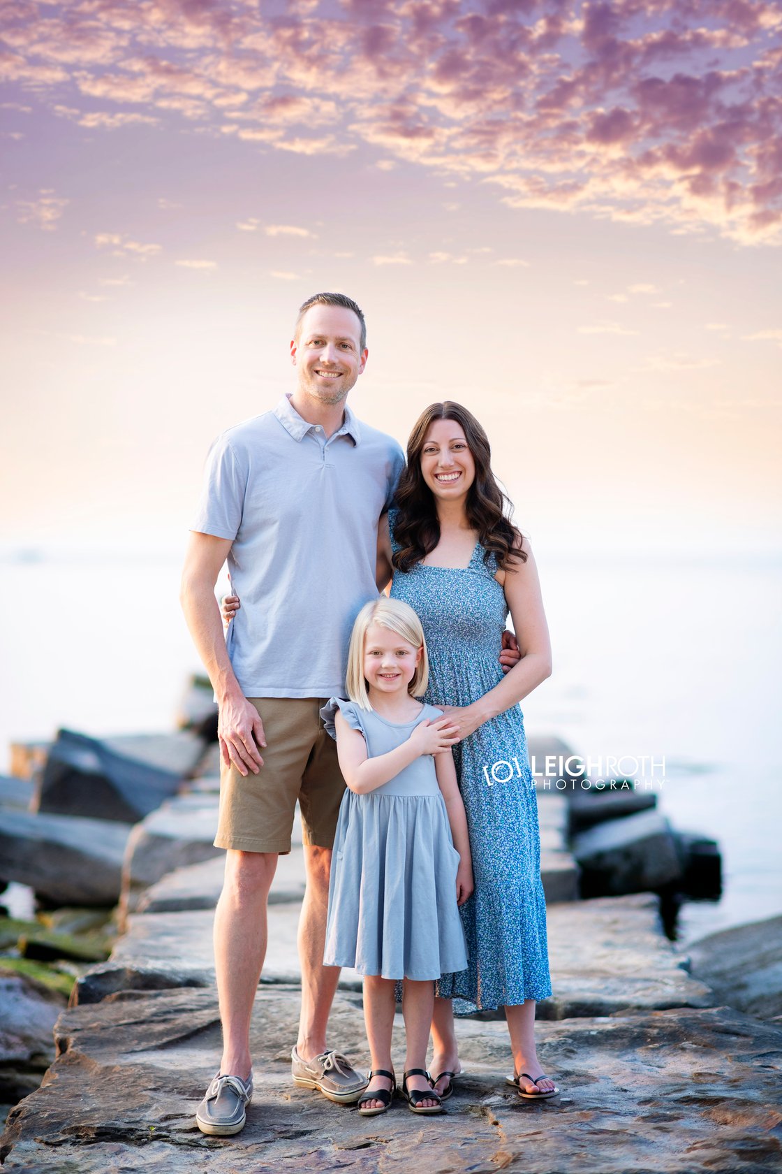 Image of 2024 BEACH MINI SESSIONS 