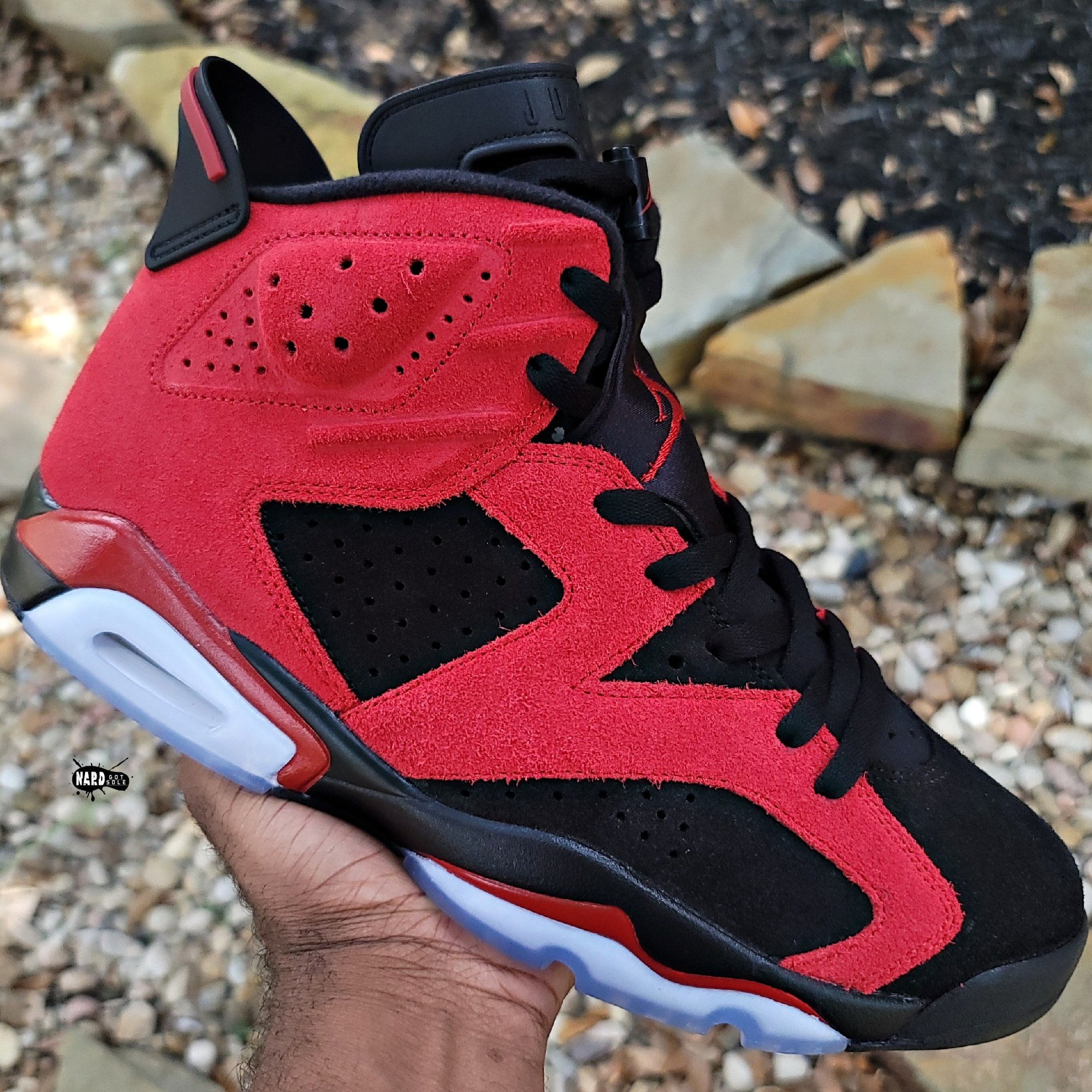 Dead Pool Jordan 6's