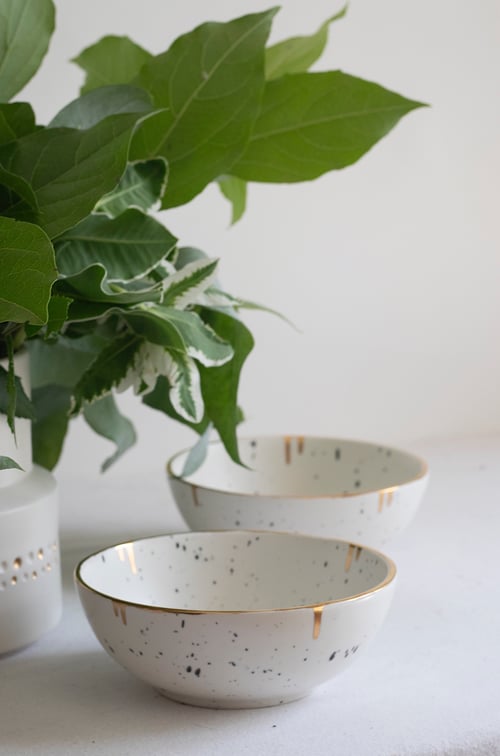 Image of White and Gold dripping Bowl