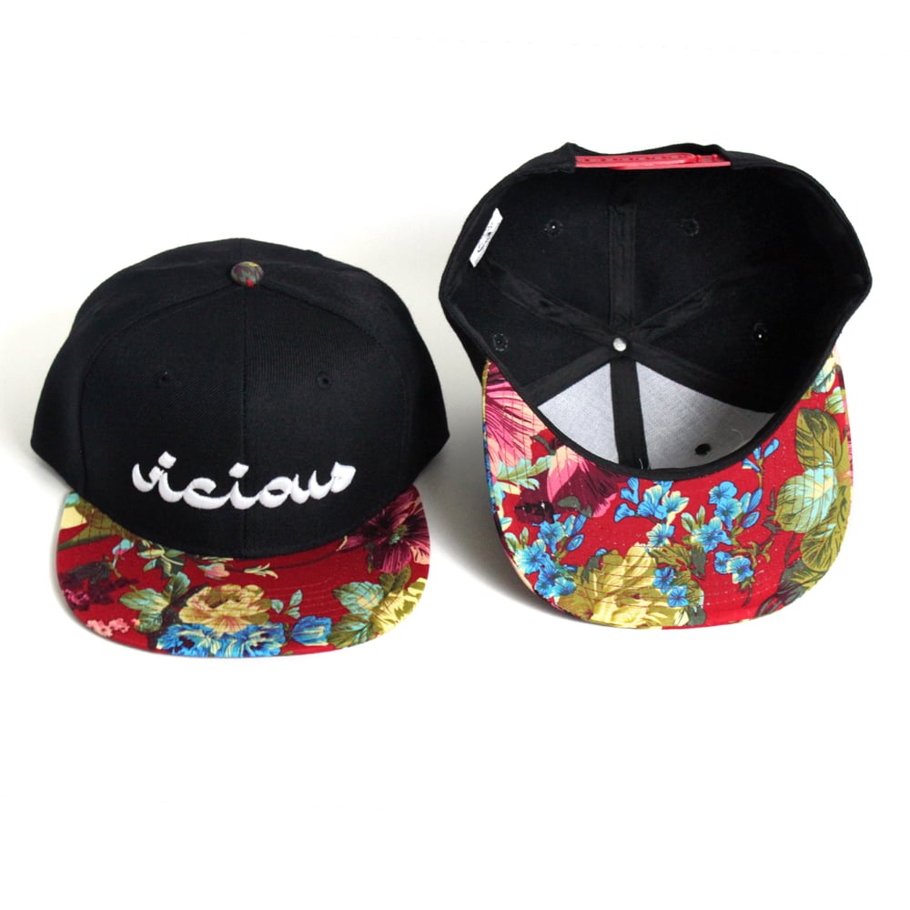 Vicious Snapback - Red Floral