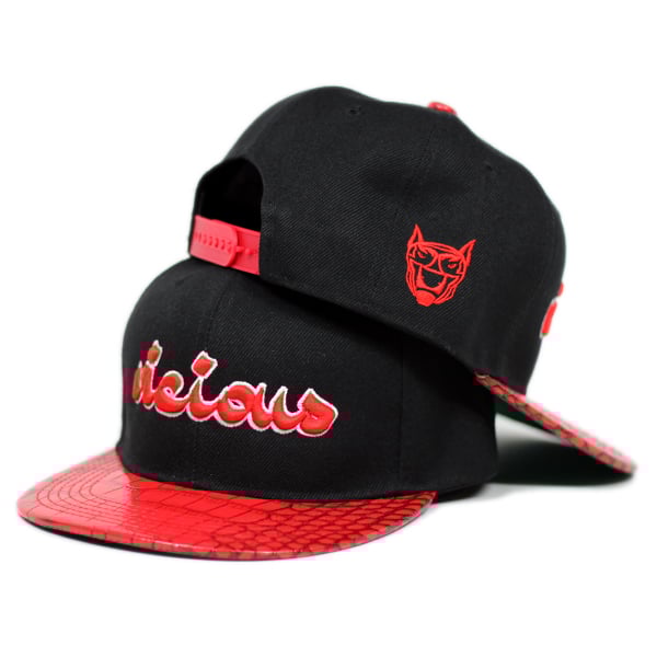 Vicious Snapback - Red Snakeskin