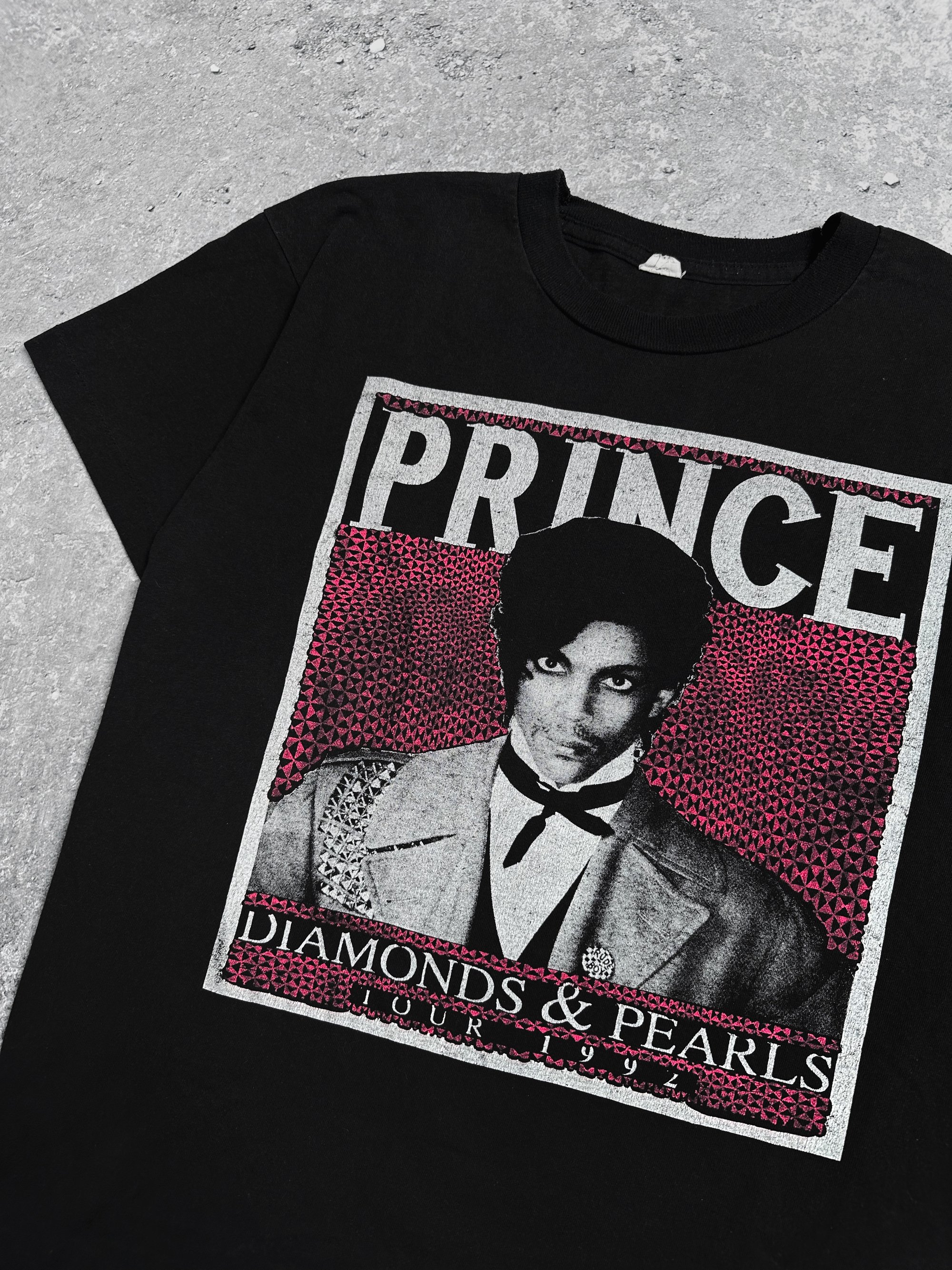 1991 PRINCE TOUR vintage T shirt Euro製 Rare* Prince 1992 'Diamonds And Pearls' R.D.S. T-Shirt | NLVintage