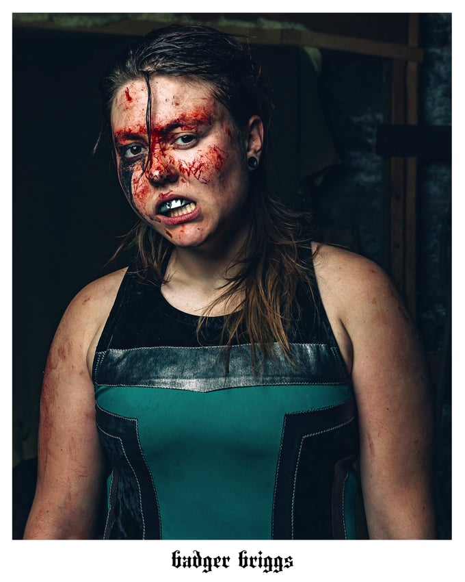 The Last of Us 2: Abby faz cosplay de Abby no Halloween