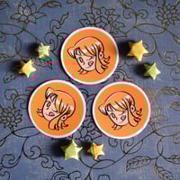 Nami Circle Sticker - 2"