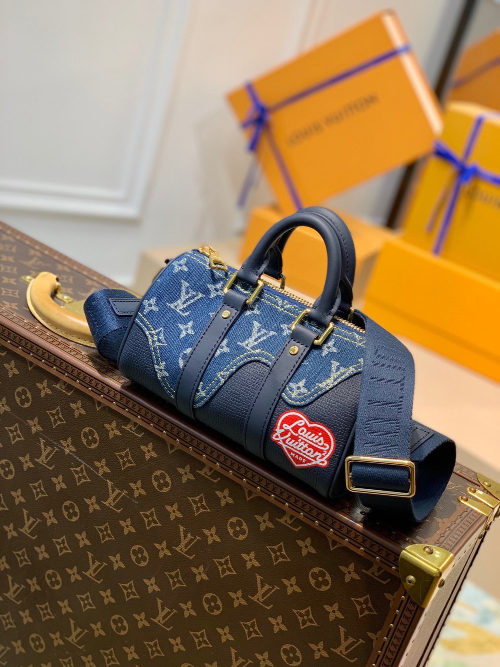 LV Mini Keepalls