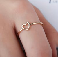 Petite heart ring