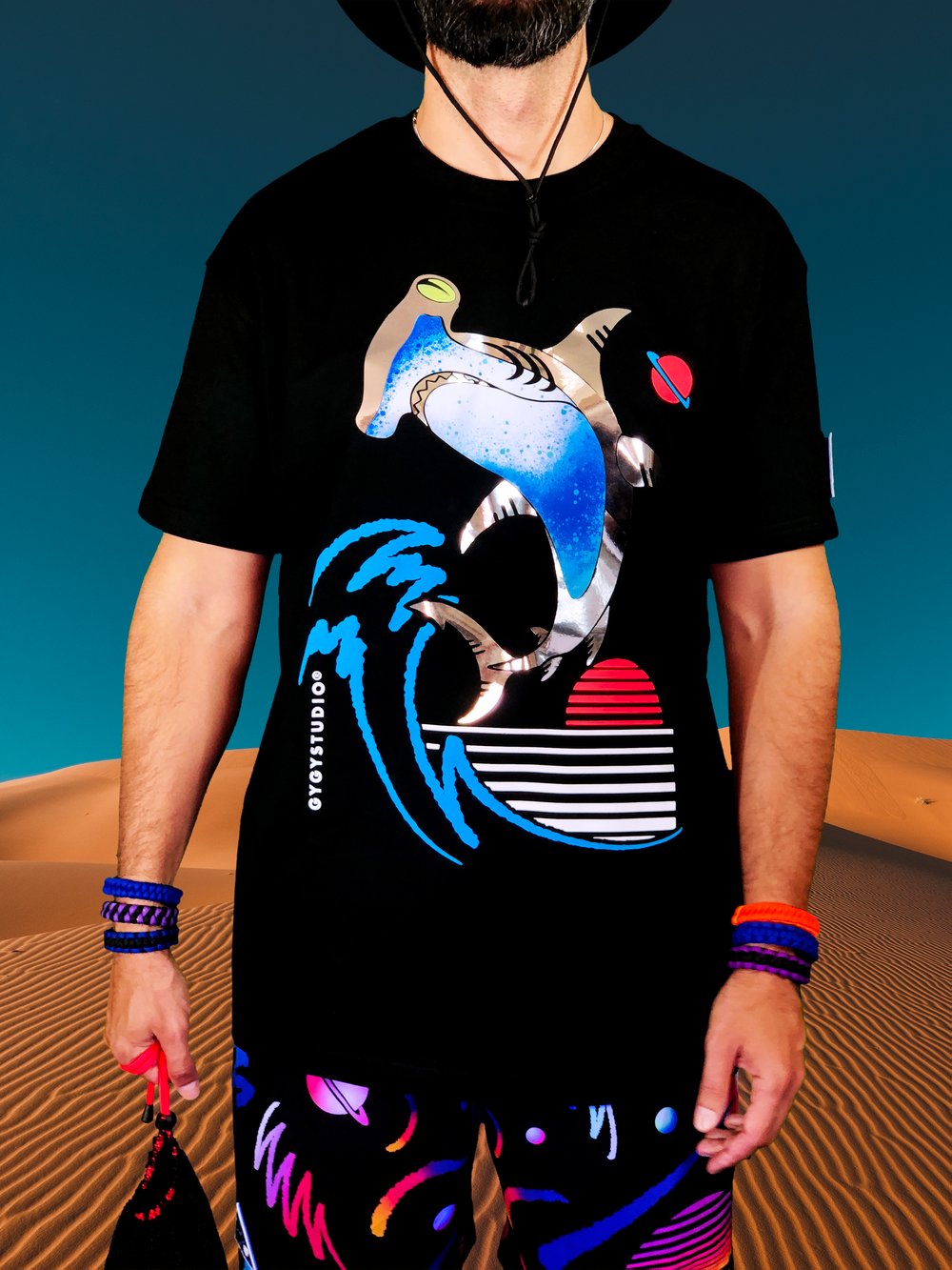 HAMMERHEAD METAL SHARK PREMIUM TSHIRT