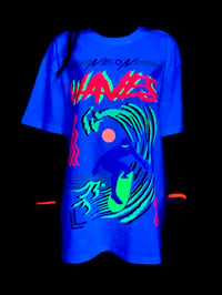 Image 4 of NEON WAVES PREMIUM TSHIRT