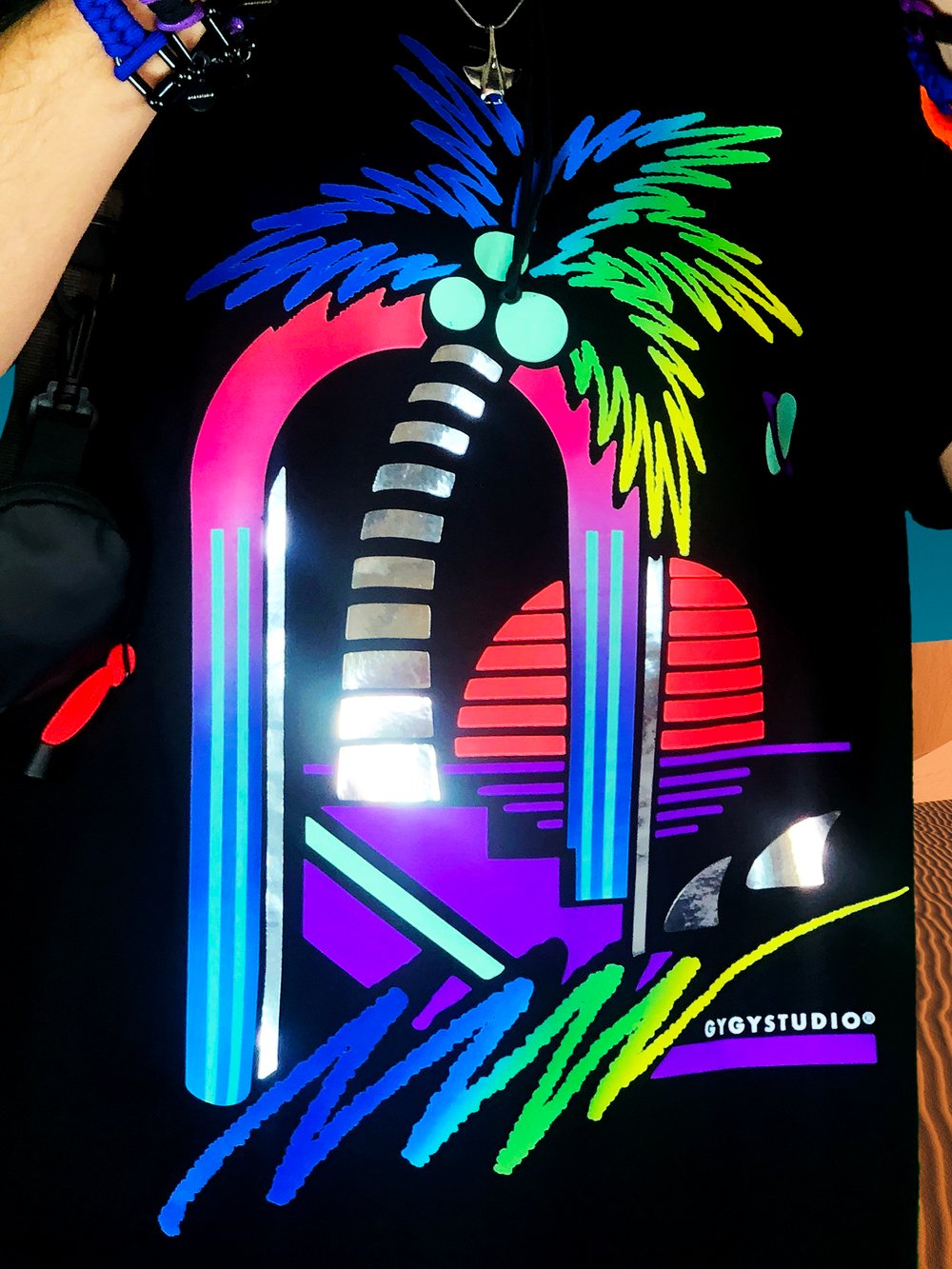 PALMTREE DREAMING PREMIUM TSHIRT