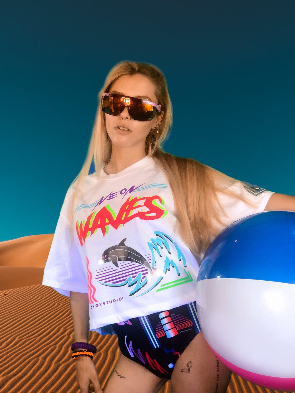NEON WAVES CROP TOP