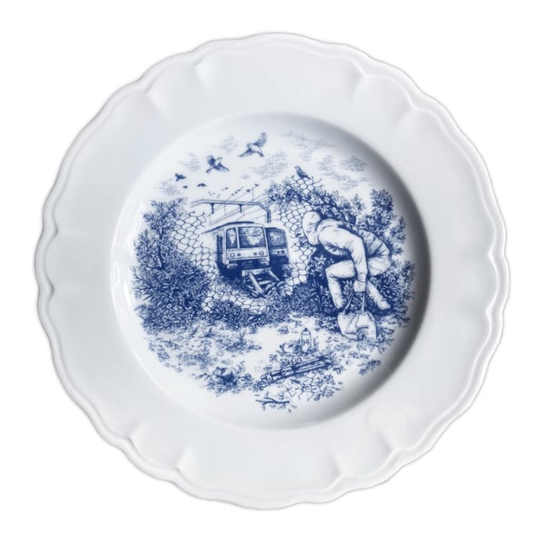 Image of VAISSELLE SALE