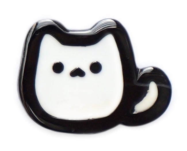White Cat Mini Pin