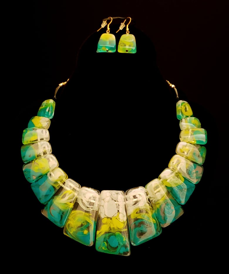 Image of Green Wave Beauty Necklace Set 