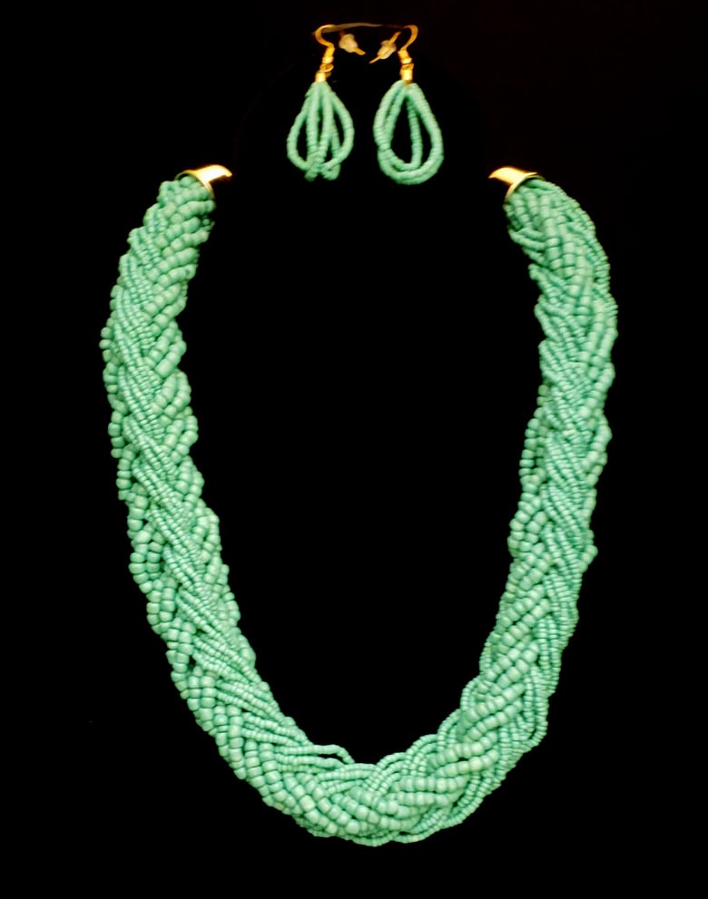 Image of Green Beaded Necklace Set