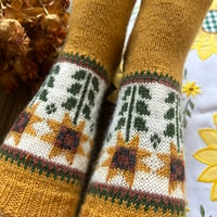 Image 2 of Patron chaussettes Sunflower fields socks