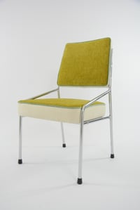 Image 3 of Fauteuils tricolores chromés 