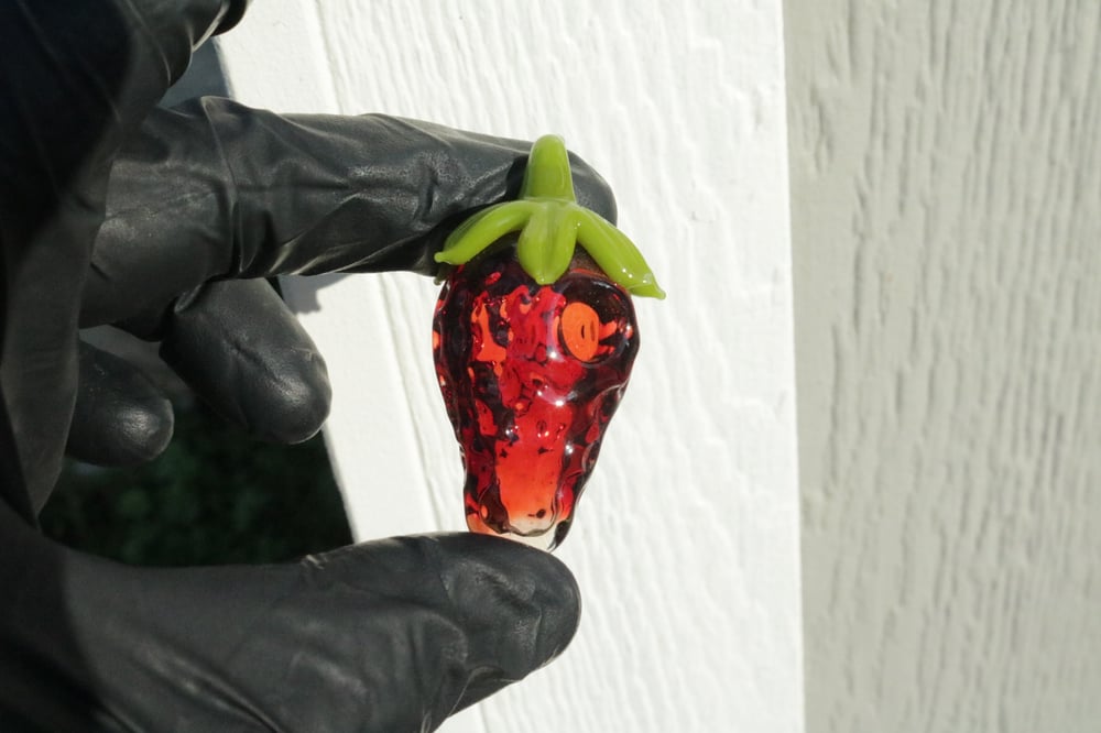 Hollow strawberry pendant 