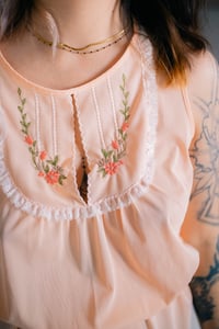 Image 2 of Robe Romance UPCYCLING #14
