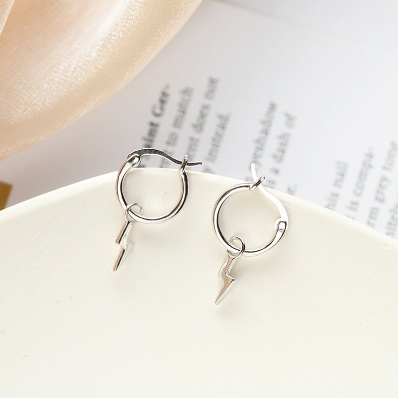 Classic Lightning Bolt Hoop Earrings (Silver 925)