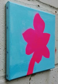 Image 4 of SEAN WORRALL - An Amaryllis (Two) - Acrylic on canvas, 20x20cm (May 2023) 