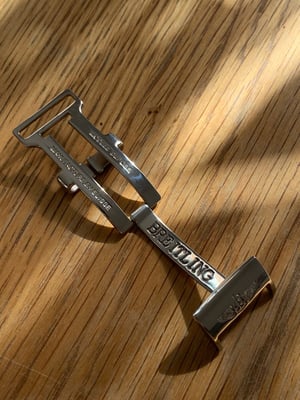 Image of 20mm high quality stainless steel silver buckle /clasp use for Breitling watch straps.