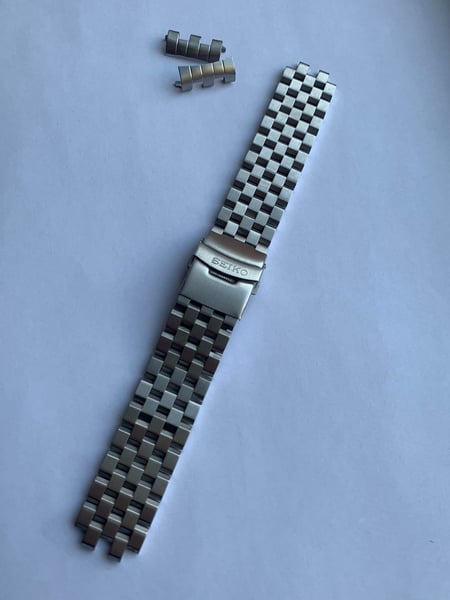 Image of seiko Heavy duty stainless steel gents watch strap,turtle,curve lugs,22mm,new