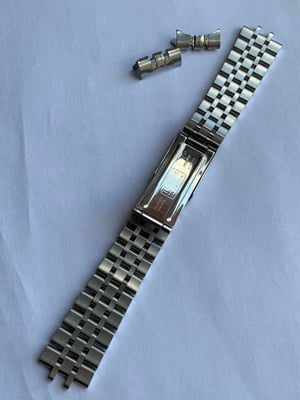 Image of Heavy duty tudor stainless steel gents watch strap band. curved lugs..17mm.New(TU-8)