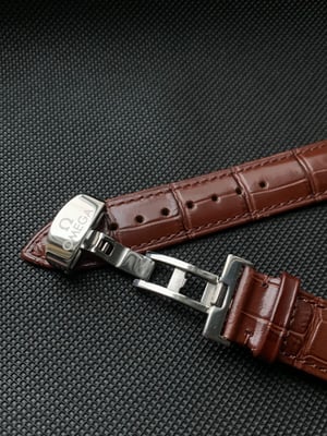 Image of NEW OMEGA 20mm DEPLOYMENT Leather Strap in Brown