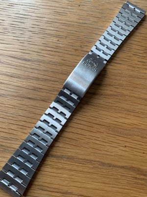 Image of Rare Vintage stainless steel gents watch strap,1960's. 19mm-(pp-02)