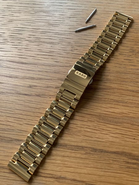 Image of Stunning RADO Golden Tungsten Metal Scratch Proof Gents Watch Strap,18mm.Genuine.NEW.