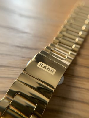 Image of Stunning RADO Golden Tungsten Metal Scratch Proof Gents Watch Strap,18mm.Genuine.NEW.