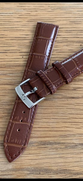 Image of omega,Top quality CROC style BROWN gents watch leather strap,18mm/20mm.Horse Shoe stainless steel