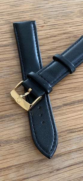 Image of omega,Top quality plain gents watch leather strap,BLACK. 20mm engraved Yellow gold plated buckle