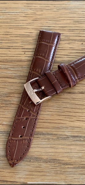 Image of omega,Top quality CROC style BROWN gents watch leather strap,18mm/20mm engraved Rose Gold